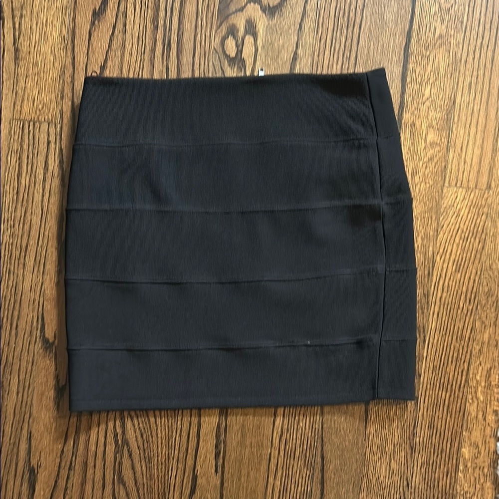 Elegant Black Women's Skirt